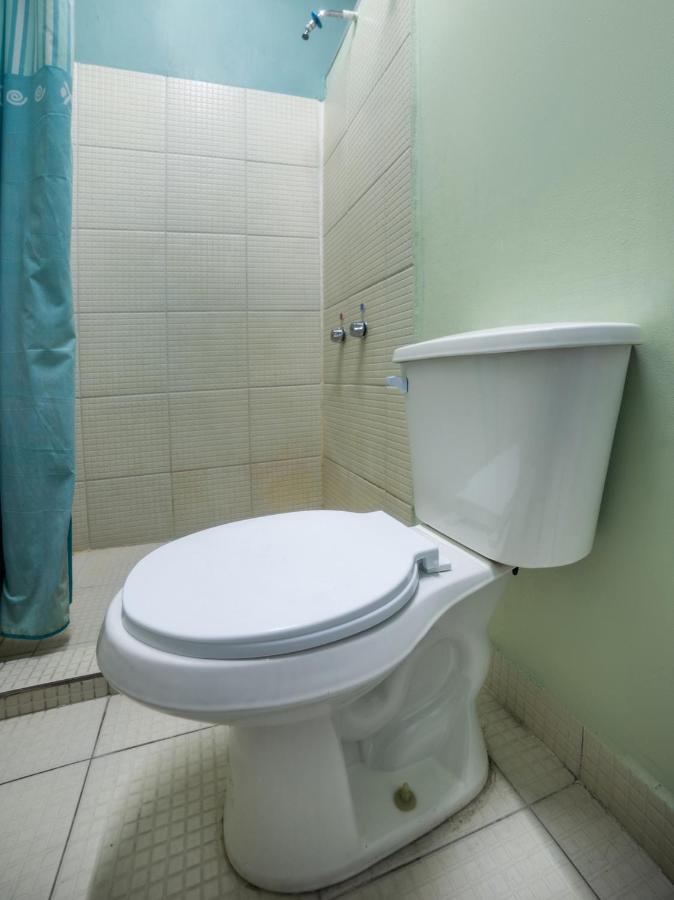 Oyo Hostel Oasis Centro Cerca Del Hospital Issste Hospital Jose Ma Morelos เม็กซิโกซิตี้ ภายนอก รูปภาพ